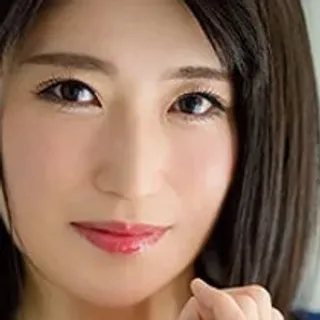 Azumi Tomaru