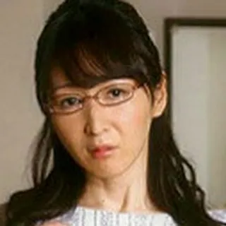 大橋ひとみ