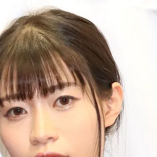 濱邊栞帆