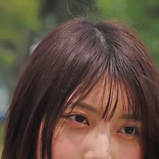 安位薫