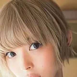 月乃ルナ
