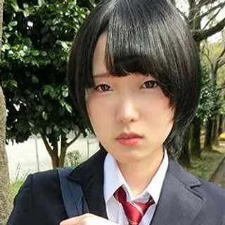 Maika Hizumi