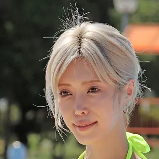 君島みお
