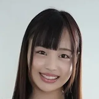 唯奈みつき