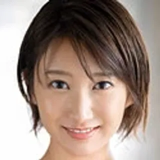 美波桃
