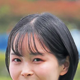 日向なつ