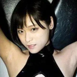 秋本詩音