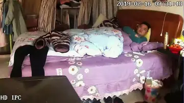 看着漂亮的风景无套后入日系女神呻吟不断最后觉得不够过瘾还邀请朋友一起来A new