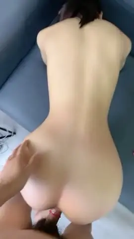 超极品无毛白虎小萝莉露脸跟小哥激情啪啪,让小哥按着头草嘴好刺激,揉奶玩逼特写给狼友看,草完了还玩道具 new