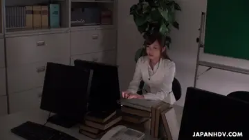 大铭哥世界杯期间和女友一边看球一边啪啪女友呻吟非常给力 new