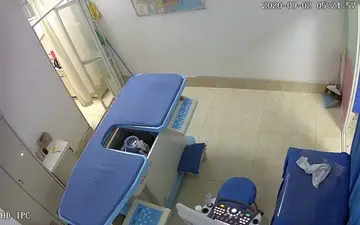 很漂亮有气质的美女洗澡直播 肤白貌美 洗完澡坐下来聊聊天 new