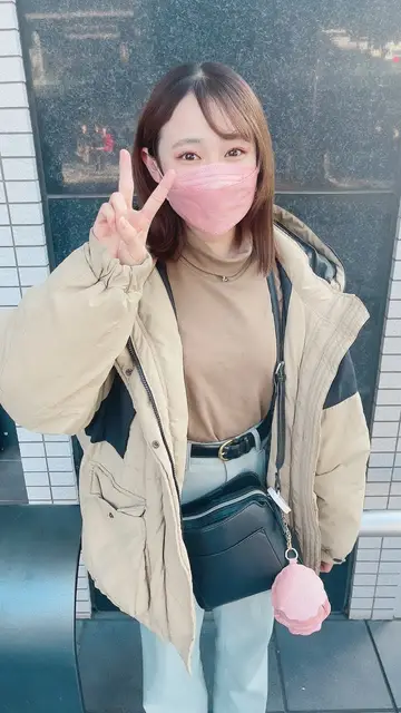 FC2-3195247 初撮り!!素人美人と車フェラのはずが、挿入してしまいました!!可愛い顔とエロすぎるボディラインに車フェラから勢いで挿入しちゃいます。顔出 new