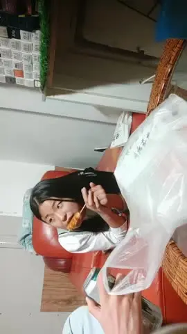 【大内密探008】,真实良家,啤酒配烤串,大学生女友相伴,近景抠穴啪啪,激情四射呻吟诱人 new