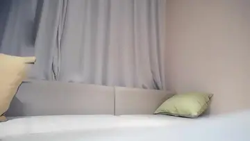 极品嫩逼小屁股撅着让大哥镜头前玩弄，给狼友展示绝活道具双插蹂躏，浪叫呻吟不止逼逼会喷浓精精彩又刺激A new