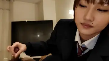 眼镜哥找了一个刚出来做的妹子-才干了一会妹子就受不了了 new