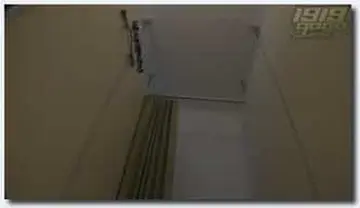 商场比基尼泳装专卖店试衣间多视角高清偸拍丸子头丰满妹试换多套泳衣一对车大灯稀毛一线天馒头逼很顶 new