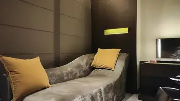 小宝寻花 来点情趣女仆装黑丝 新视角口交舔屌 骑上来扭动小腰 呻吟娇喘非常酥麻 new