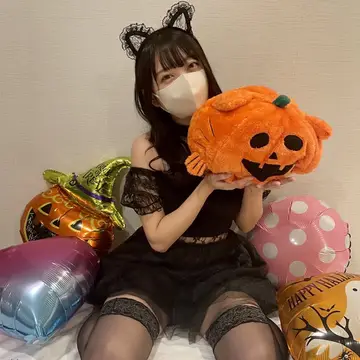 FC2-3116744 【販売終了！再販はありません】えりかちゃんとハロウィンしよう！ナンパ待ちにも再チャレンジしてみました！ new