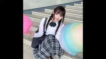 FC2-3148878 初顔出し!!有名進学校に通うアニメ声の現◯女子◯生美巨乳コスプレイヤーを密室に連れ込み猥褻行為!制服からはだける色白美巨乳でパイズリさせ
