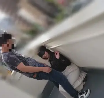 FC2-2900378 【個人】我が子の体験保育園を見守る꘎。目隠しで連れ去り屋上で奉仕させ、お迎えの時間まで自宅内で強制中出し。特典9分-CD1