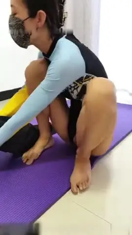 风韵阿姨勾引教练强势操B,超敏感流白浆