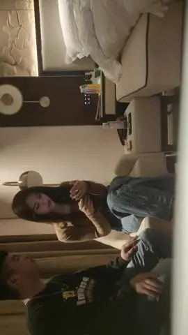 2022-4-8【挣钱买奥迪水泥】大圈高端,大长腿甜美靓女,你骚不骚,骑乘掰开屁股就是操,搞得骚女直浪叫