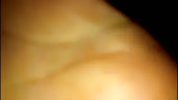 大二羞涩学生妹刚下海白嫩胴体花式啪啪搞出血来