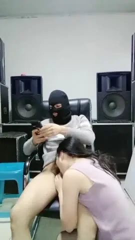 短视频区又湿又滑的小嫩逼A