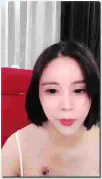 虎牙熊猫TV红牌巨乳直播《美娜酱baby》下海黄播16小时大合集,附赠大尺度福利8V合集21小时~闪现跳舞~1024核工厂 3