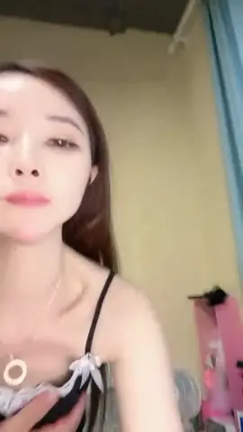 骚逼娜娜呀~丰臂美穴,各种姿势狂操~骚气冲天淫荡无比~极度诱惑~用力用力撞击骚穴,来了来了高潮来啦!