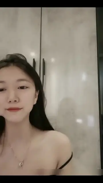 清纯又骚逼的小骚货，被连续操了一个钟头 new