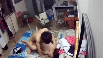监控破解年轻小伙在家里干白白嫩嫩的美女老婆~监控破解年轻小伙在家里干白白嫩嫩的美女老婆 new