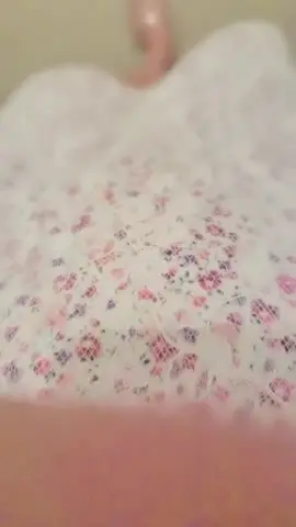 20210724，【大一妹妹】，暑假期间，直播赚钱不能停，露脸厕所自慰，粉嫩少女的骚穴水汪汪，小欲女饥渴万分超淫荡