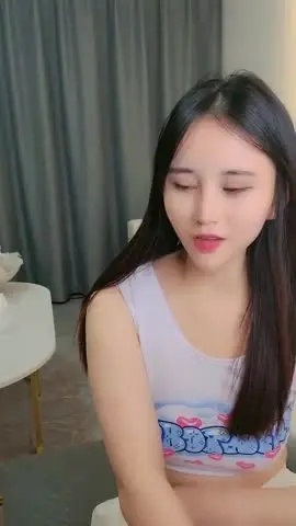 剧情演绎美女晚上找水管工上门维修勾搭，你不寂寞吗看看你JB，揉搓舔奶脱掉丁字裤，跳蛋塞逼翘屁股口交后入猛操